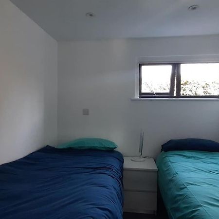 Sycamore Lodge Kent With Ev Zappi Type 2, Swimming Pool For A Fee Sellindge المظهر الخارجي الصورة